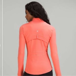 Lululemon define jacket size 6 raspberry cream color